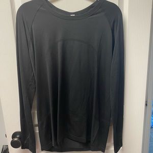 Lululemon long sleeve size 14